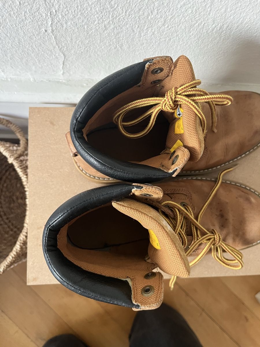 Caterpillar Herrenschuhe: chaussures Caterpillar taille 39 – Gebraucht aus La Chaux-de-Fonds von vert_j 1