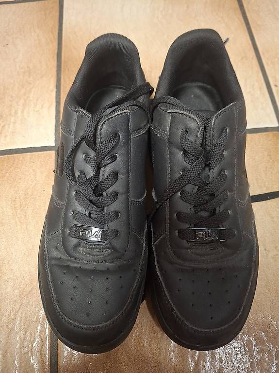 Scarpe da donna: Fila sneaker 38 – Usato da Eriswil venduto da swe_t72b 2