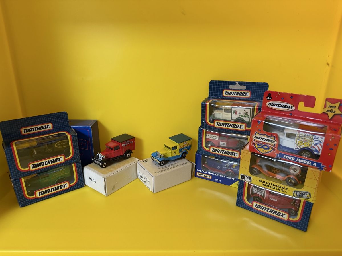 Matchbox Kit di modellismo & Modellini statici: 10 x MB-38 Ford Model A en lot  – Usato da Evionnaz venduto da eriba430