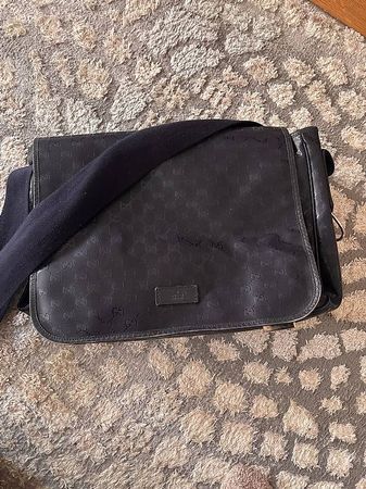 Gucci Babytasche 200.-