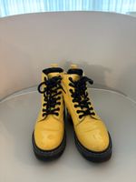 Gelbe Boots Gr. 36 im Lack-Look - Hingucker für Herbst!