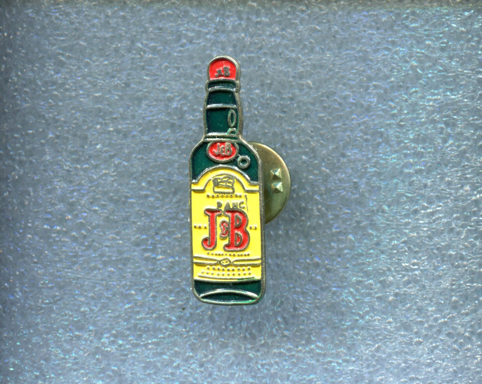 Placchette & Badge: J&B  Whisky – Usato da Winterthur venduto da Sammleroase