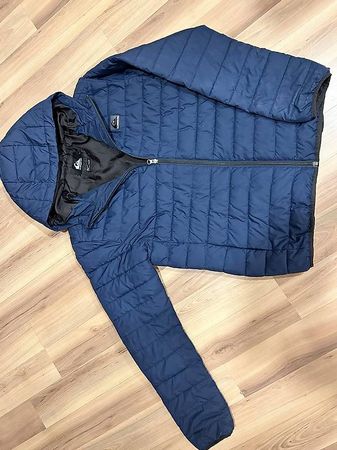 Stylische Knaben Daunenjacke, Dunkelblau, Grösse XL