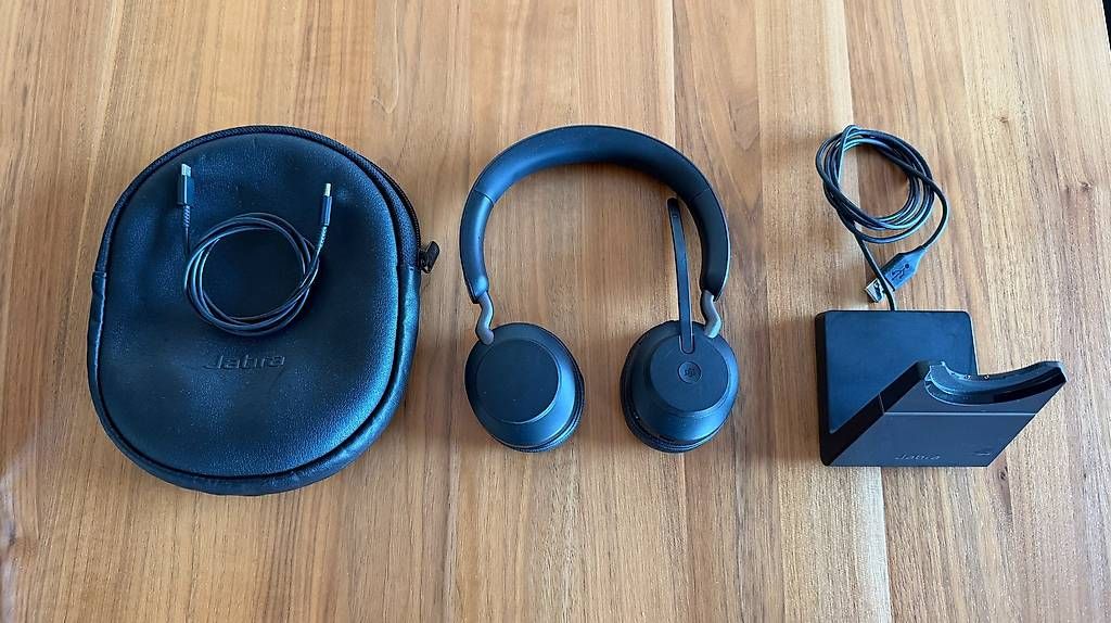 Jabra Kopfhörer: Jabra Evolve2 65  Wireless Bluetooth Headset <=== – Gebraucht aus Zug von Sirrider