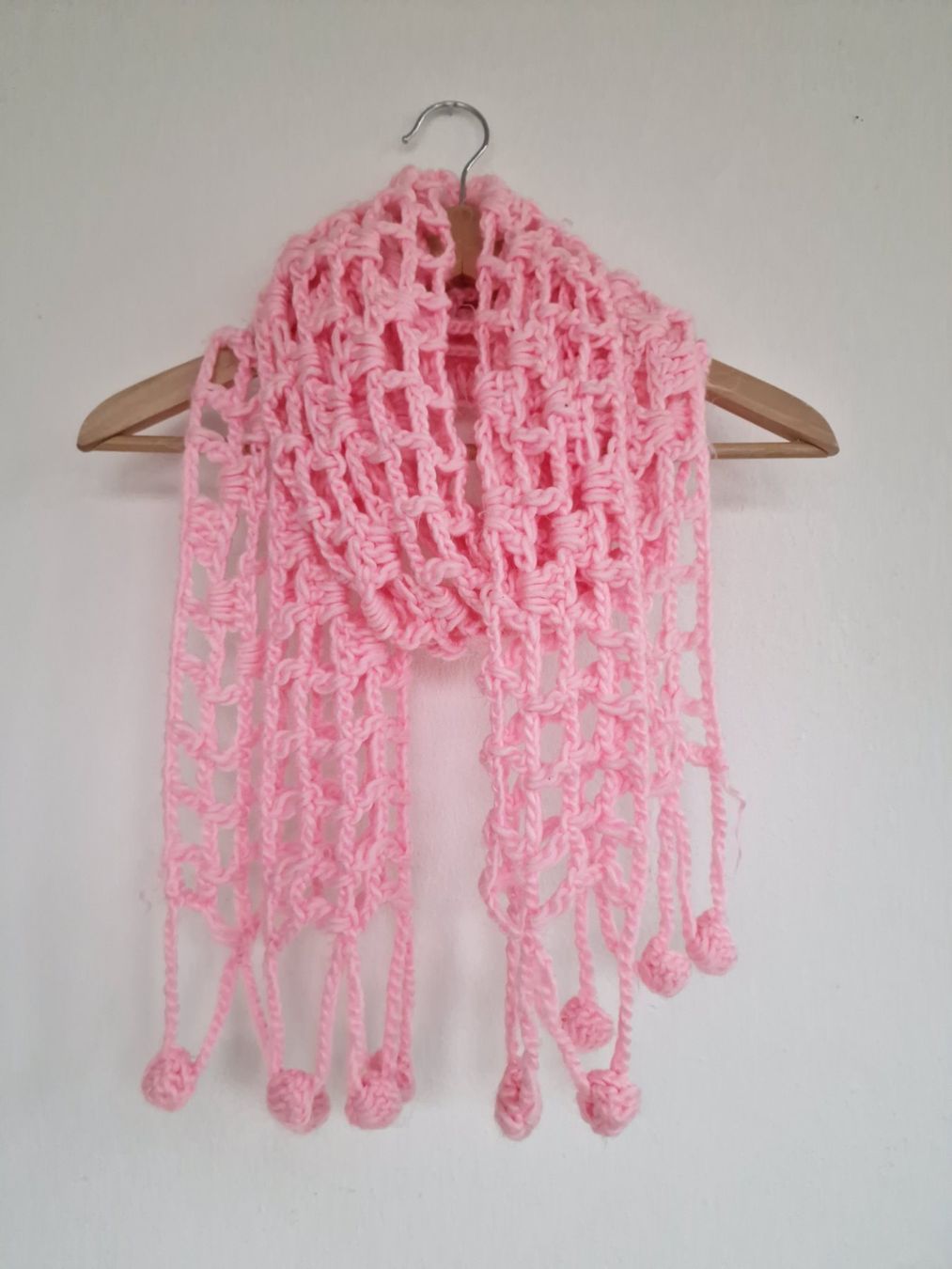 Altro abbigliamento per bambina: Mädchen Schal Rosa ca. 26cm x 180cm – Usato da Hallau venduto da CHACLA