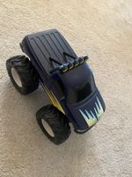Grosses Spielzeugauto Monster Truck