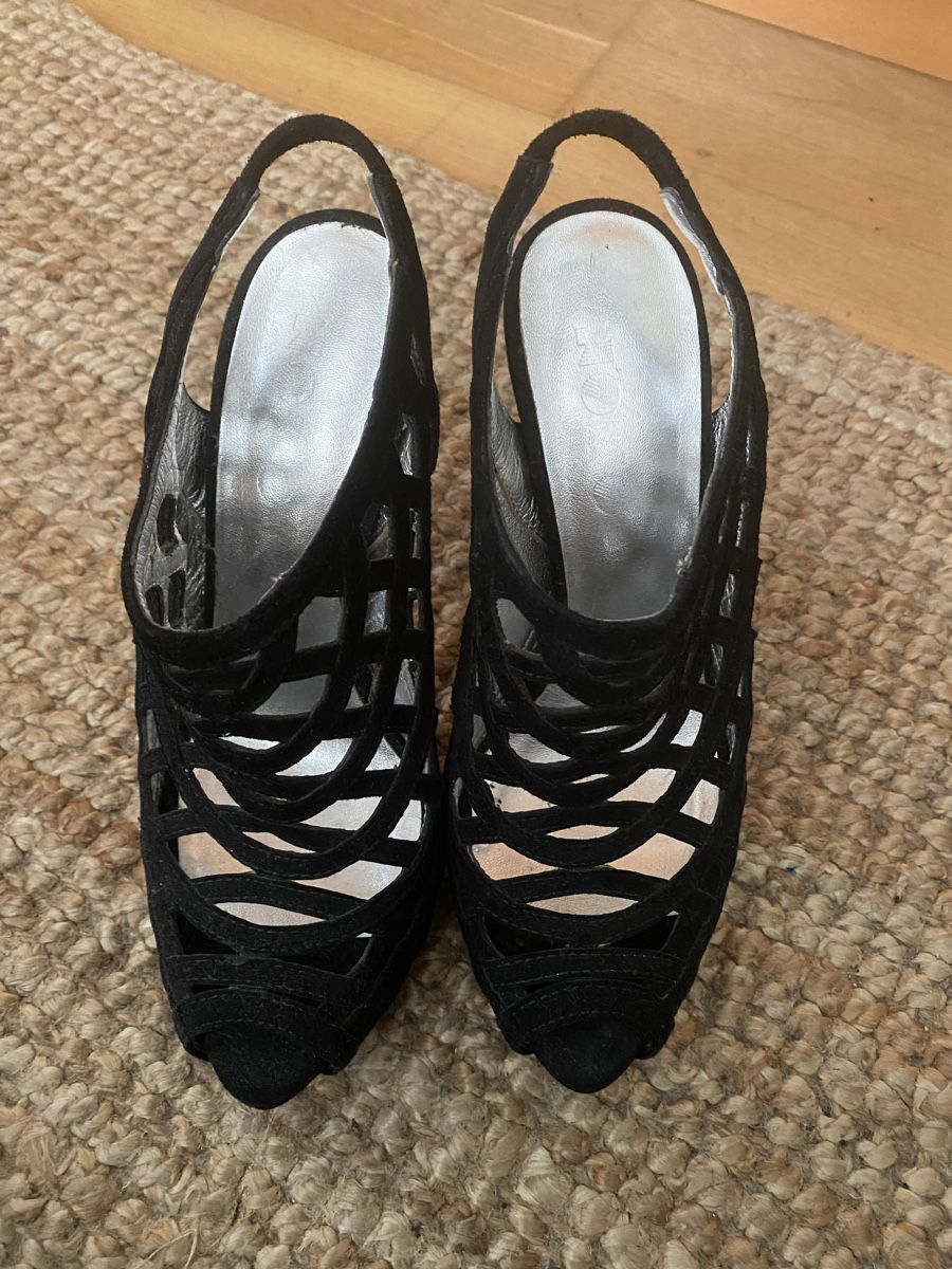 Damenschuhe: Sandal Gr36 – Gebraucht aus Dietikon von Tdaf33 2