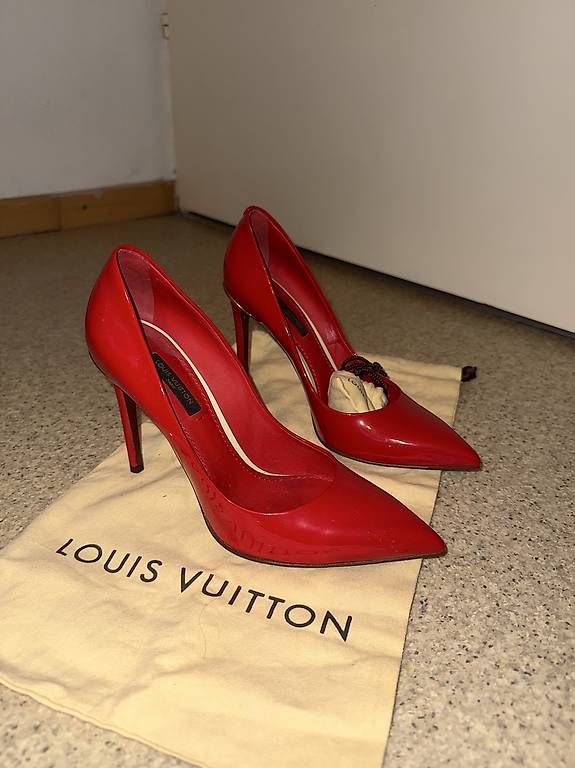 Louis Vuitton Scarpe da donna: Louis Vuitton Eyeline Pumps – Usato da Spreitenbach venduto da jessysab