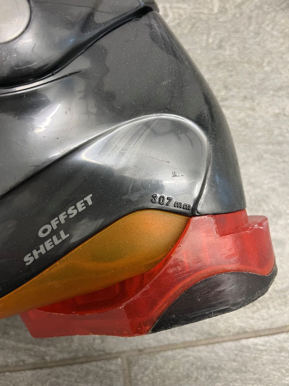 Atomic Sci: Atomic Redster S9 145 cm mit Skischuh Atomic – Usato da Felsberg venduto da flazila 5