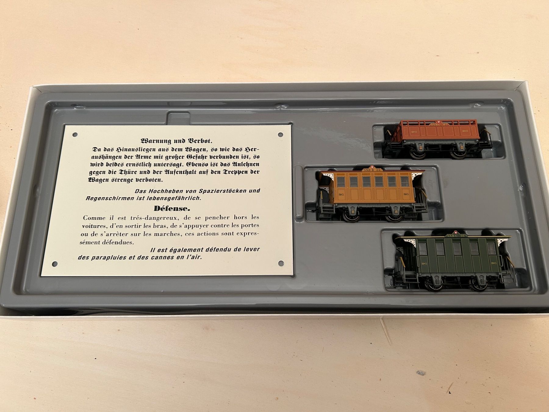 Märklin Trains électriques: Wagenset Spanisch-Brötli-Bahn 3-teilig – D'occasion à Aesch (Neftenbach) par klaibovski 2