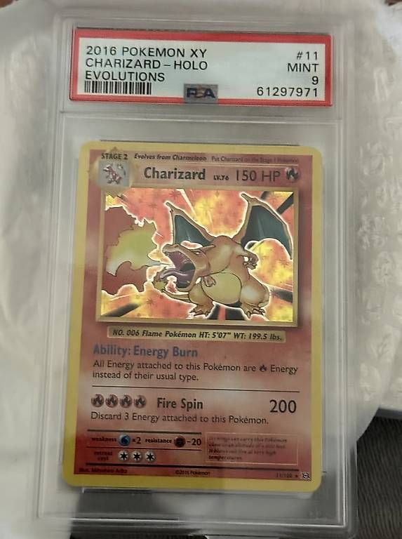 Cartes à collectionner: 2016 POKEMON XY CHARIZARD - HOLO EVOLUTIONS  – Neuf avec emballage d'origine à Biberist par cas_g9q8