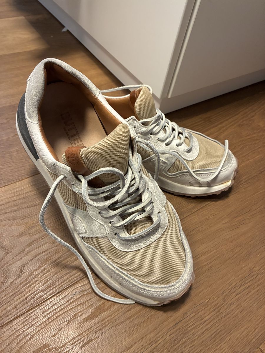 Herrenschuhe: Buttero Sneakers Grösse 40 – Neu (gemäss Beschreibung) aus Gerlafingen von did_m2tx
