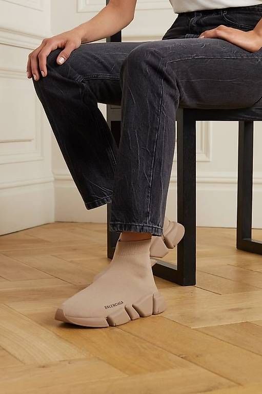 Scarpe da uomo: Balenciaga Speed Trainer 2.0 in beige – Usato da St. Gallen venduto da Sabrinaaa 4