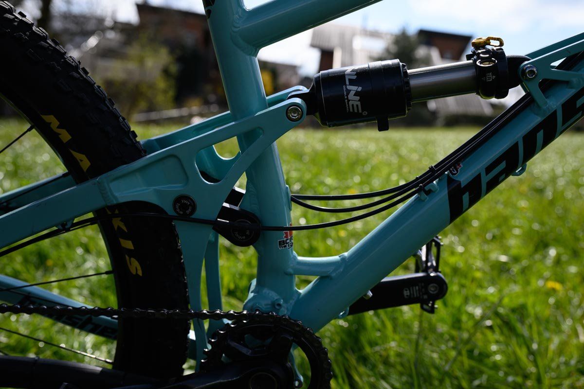 Biciclette: Banshee Spitfire V2 - Custom Enduro MTB – Usato da Adligenswil venduto da Essixx 5