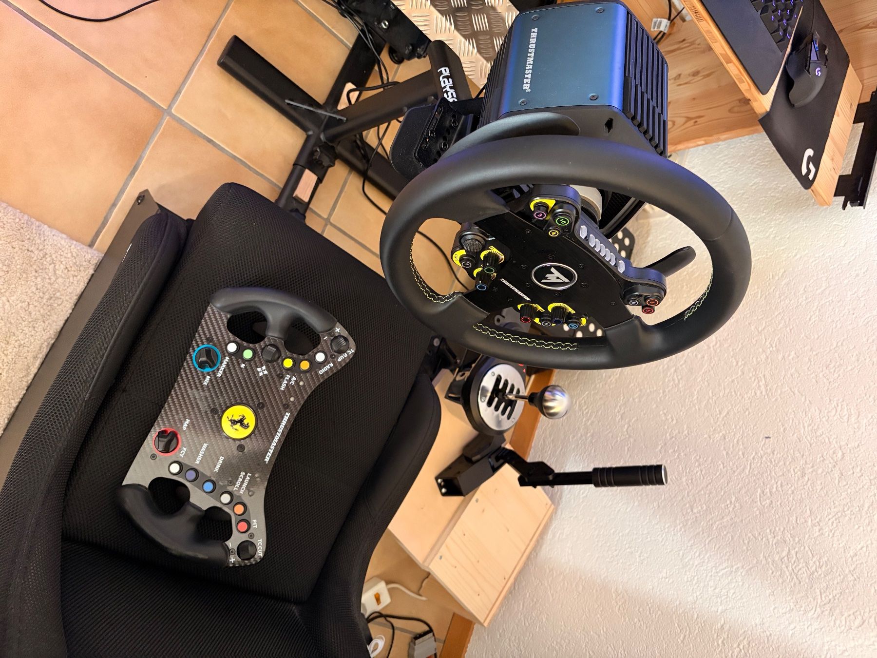 Spiele: Simracing Thrustmaster – Gebraucht aus Vex von Moix