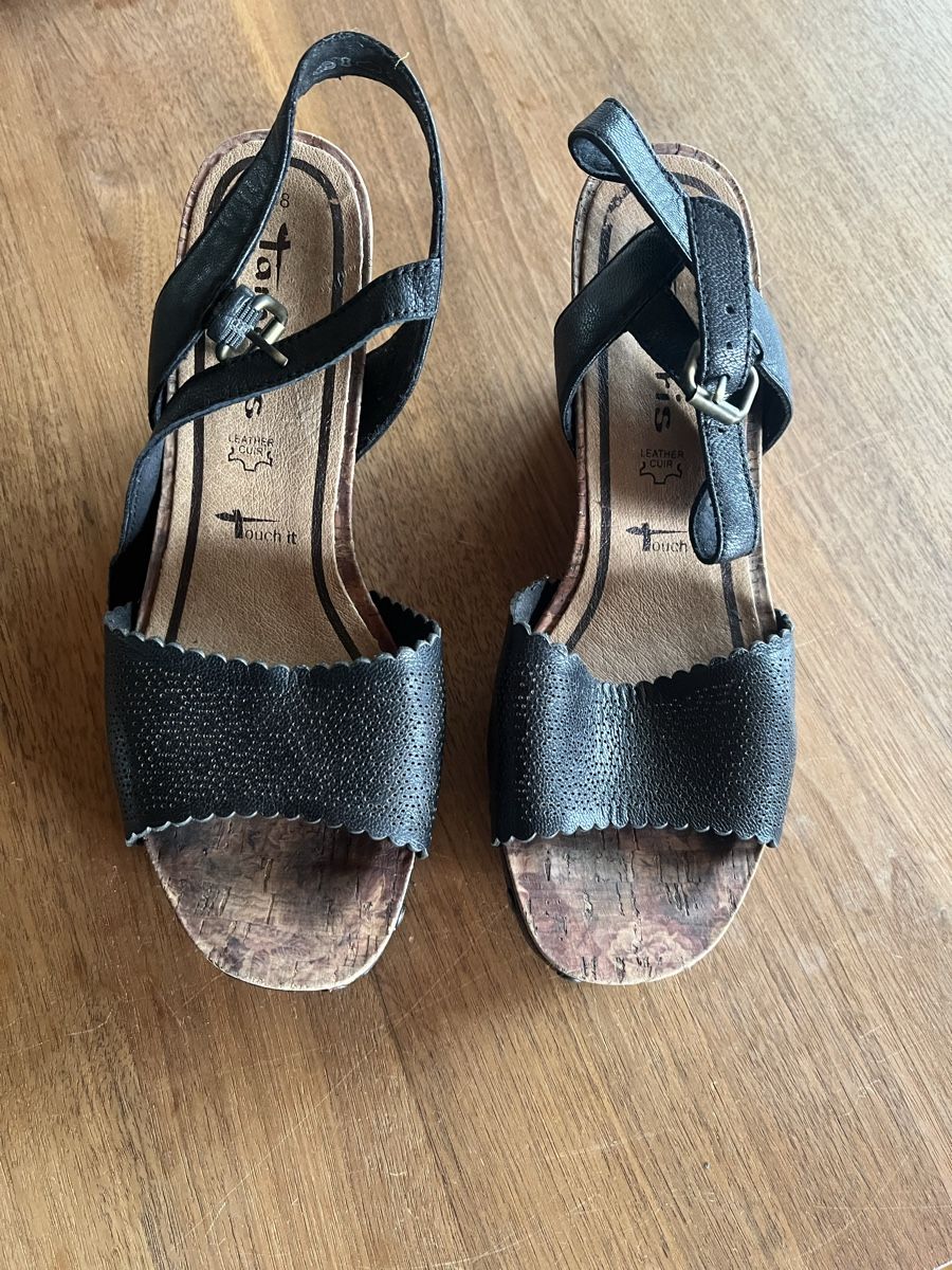 Tamaris Scarpe da donna: Tamaris Sandaletten Gr 38 neu – Nuovo e nell'imballaggio originale da Aarberg venduto da Jakaro