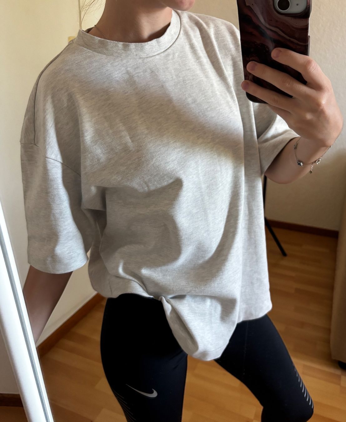 H&M T-shirt: T-Shirt – Usato da Bern venduto da ViksiBash 7