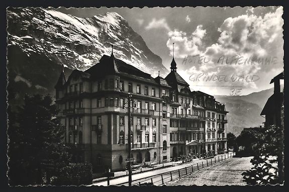 Cartoline postali: Grindelwald, Hotel Alpenruhe mit Strasse – Usato da Berlin venduto da bartko-reher
