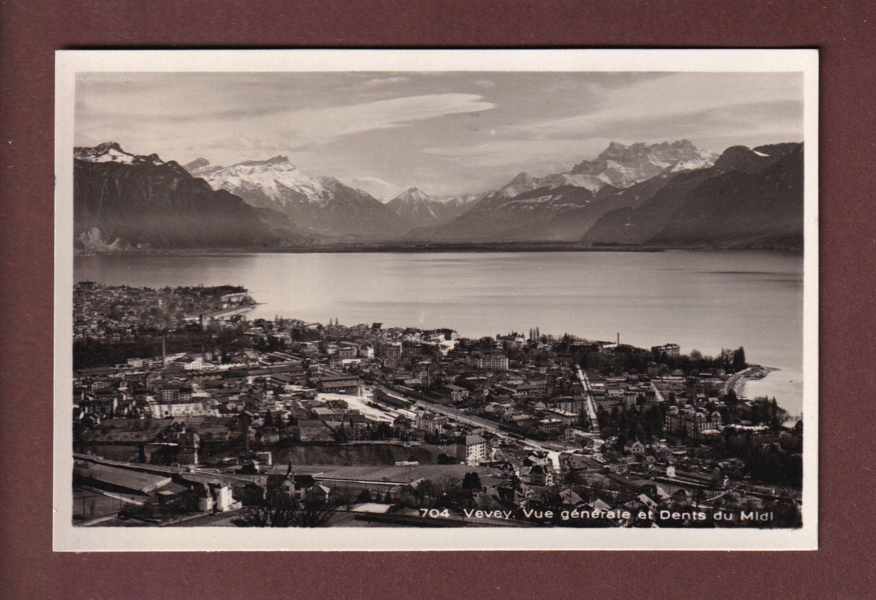 Cartoline postali: VEVEY - Dents du Midi - 1933 – Usato da Pully venduto da nicecards-shop