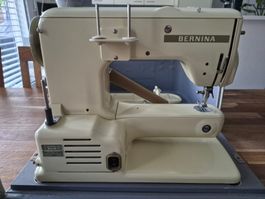 Bernina-Record Nähmaschine 530_1 mit Zubehör und Koffer 1961