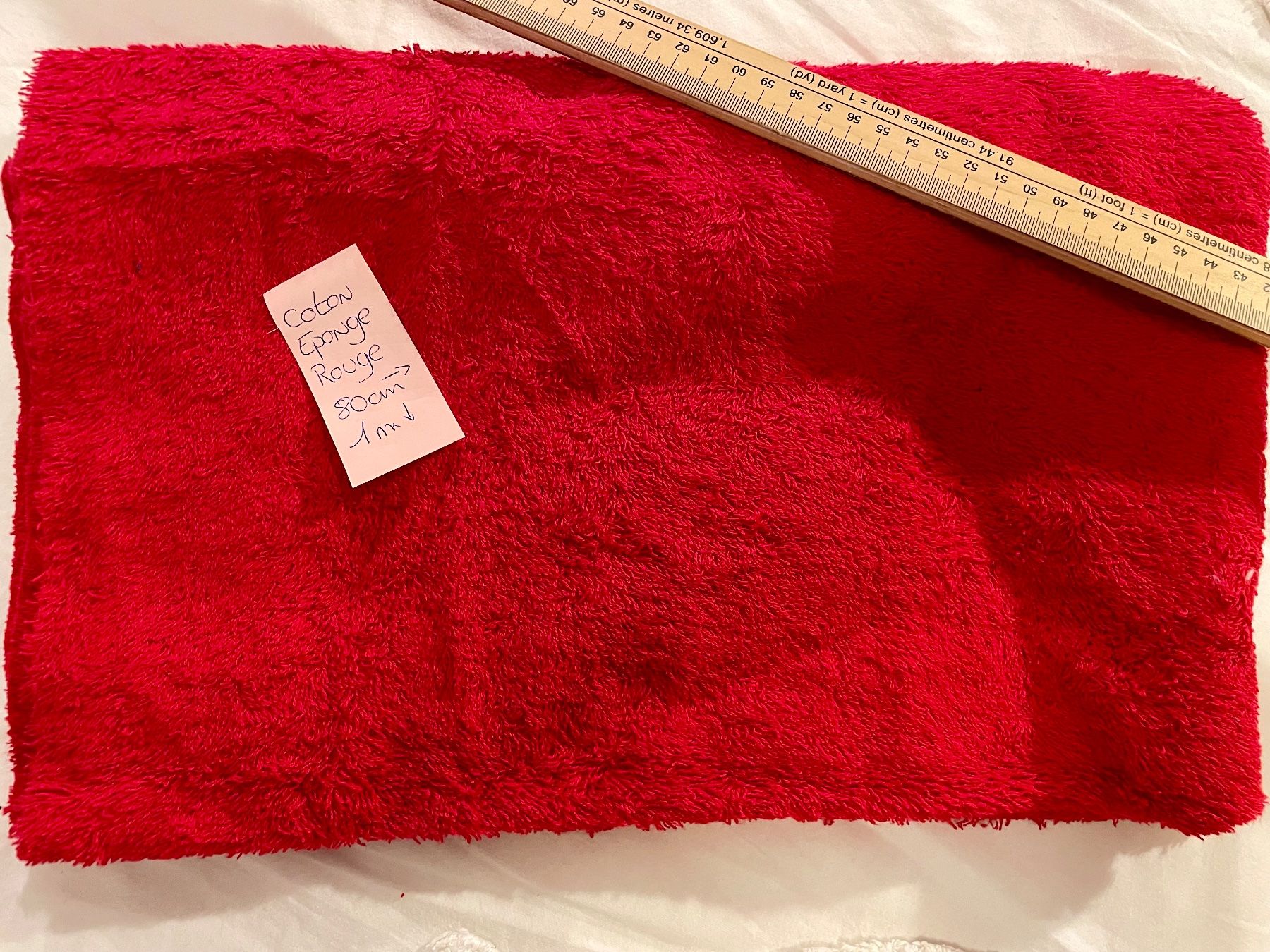 Tessuti: Coton Eponge Rouge petit – Nuovo (secondo la descrizione) da Uetikon Am See venduto da geraldinezh17