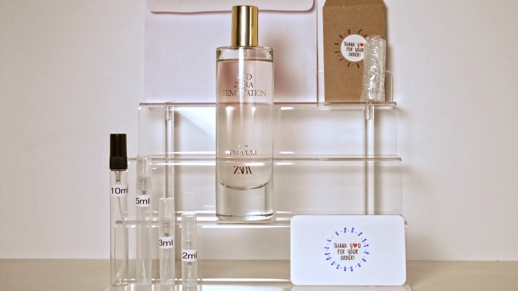 Zara Profumi & Eau de Toilette: Zara Red Temptation For Her - 2ml - Tester/Sample – Nuovo (secondo la descrizione) da Bellinzona venduto da francescouv
