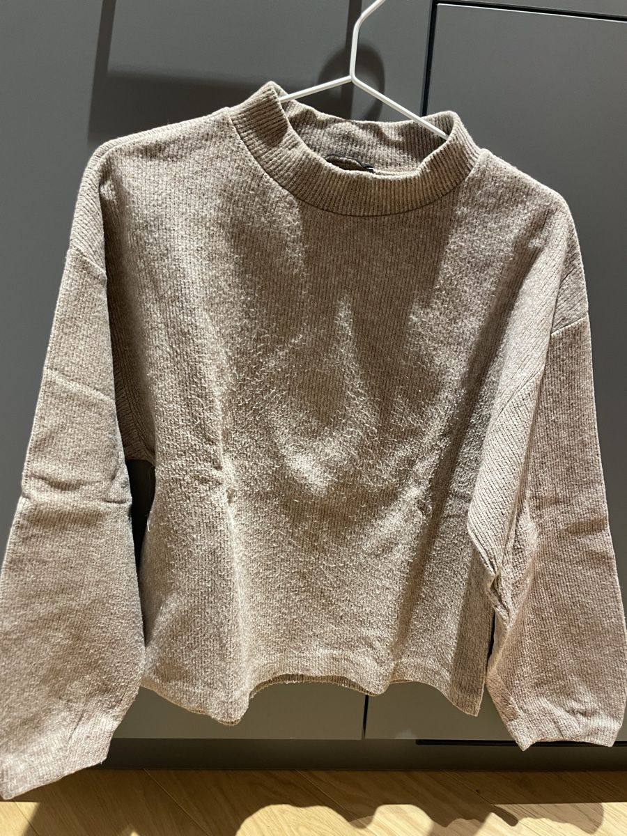 Zara Pullover & Sweatshirts: Beiger Pullover, Zara, Gr. S – Gebraucht aus Arbon von llaauraa