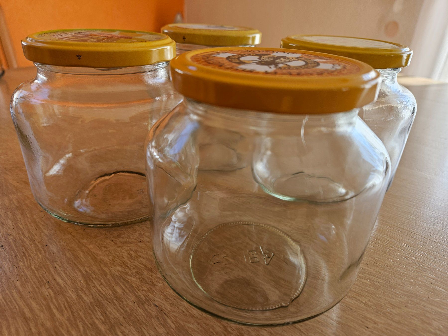 Behälter & Ähnliches: Vier gebrauchte "Honig"gläser – Gebraucht aus Boswil von Pjatla 1