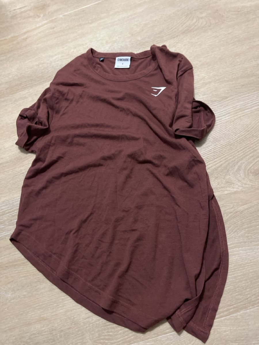 Gymshark Lotti di vestiti: Gymshark Oberteile Damen Grösse S – Usato da Herisau venduto da ali_hrd9 3