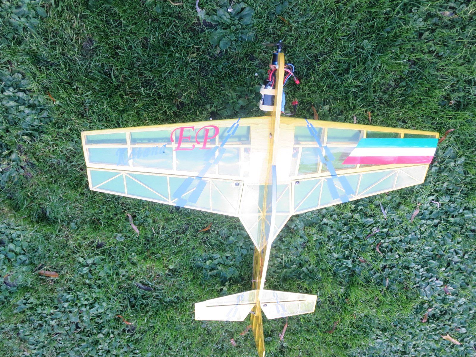 RC Modellbau: RC Flugzeug Elektro KATHENA 90cm 600g – Gebraucht aus Ottikon von Locomotive01 2