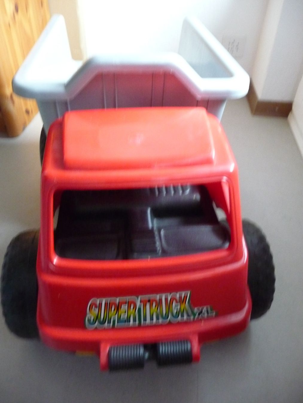 Fahrzeuge für Kinder: Grosser Lastwagen, NEU NP 69.- – Neu (gemäss Beschreibung) aus Kirchberg BE von lavendel02 1