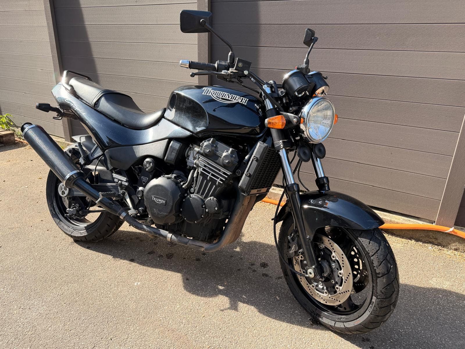 Triumph Strada: Triumph Speed Triple 900 Jg. 1996 – Usato da Aesch BL venduto da Hansi10