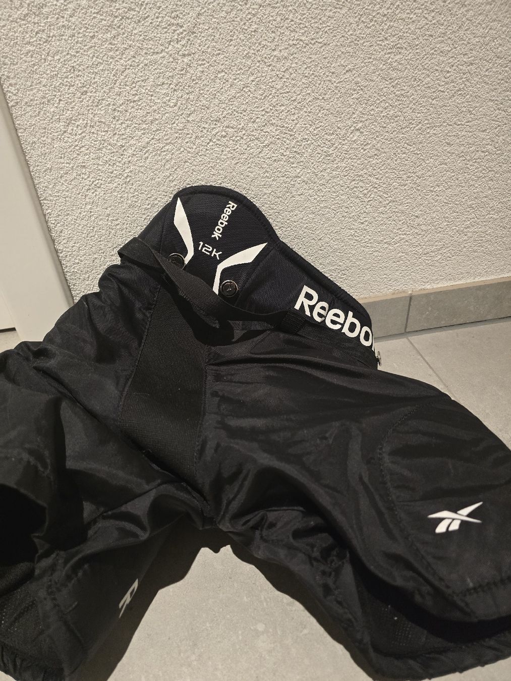 Reebok Protezioni & Imbottiture: cuissette reebok 12k – Usato da vallon venduto da Djsubway 1
