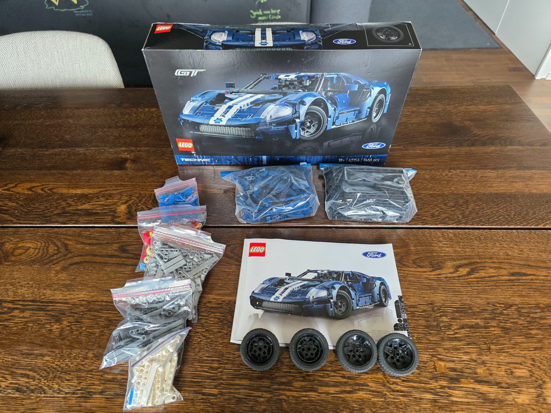 Lego Kit di costruzioni: Lego Technic 42154 Ford GT – Usato da Nänikon venduto da Nova81
