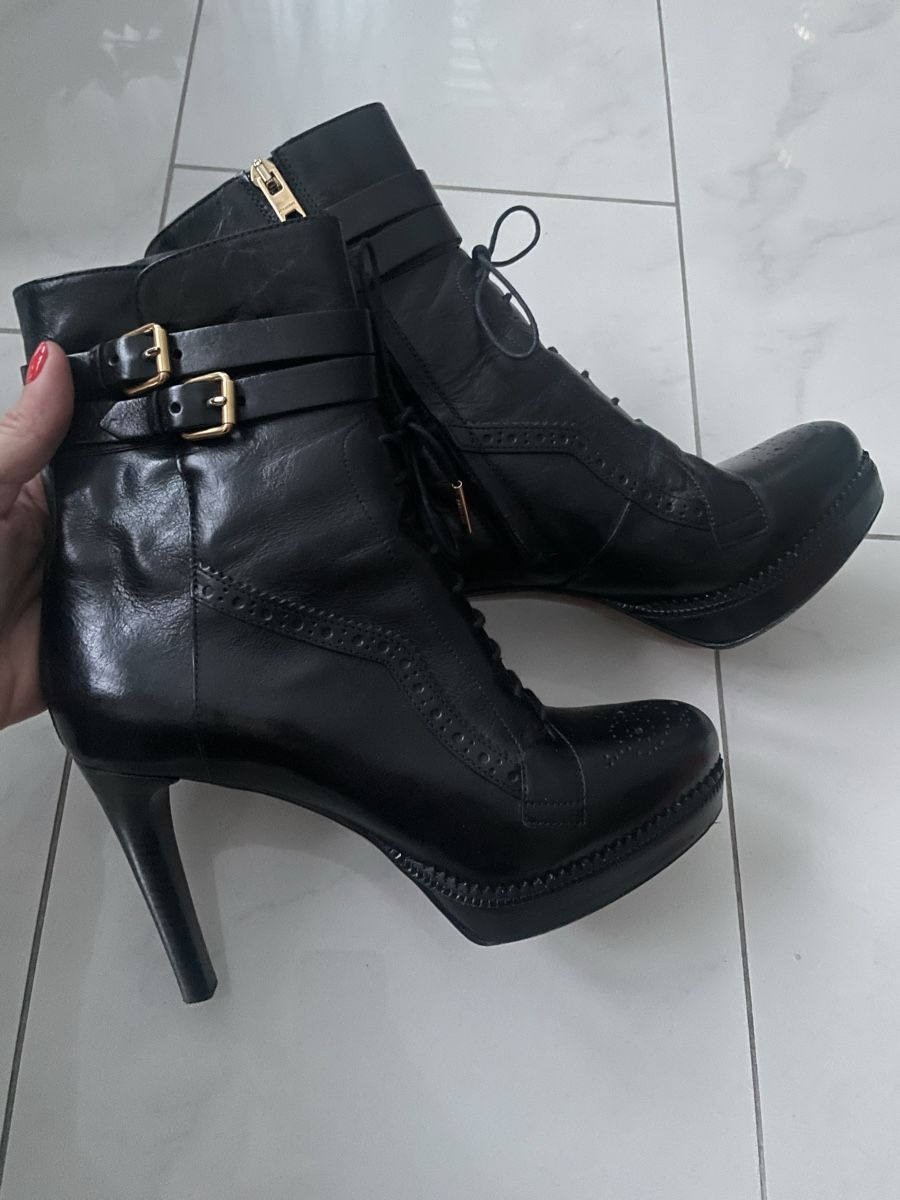 Burberry Scarpe da donna: Gr.40 Burberry Lederstiefeln – Usato da Au ZH venduto da Daiga 1