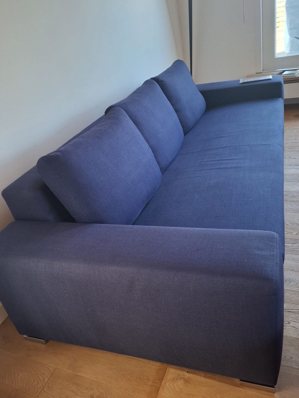 Minotti Sofas: Minotti 3-Sitzer Sofa blau + Ottomane – Gebraucht aus Meilen von Cabi77