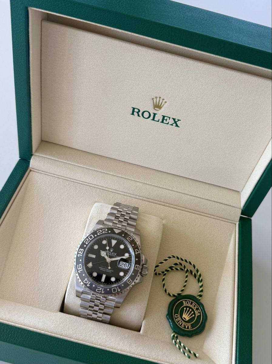 Rolex Orologi: Rolex GMT Master 2 Bruce Wayne – Nuovo e nell'imballaggio originale da Thalwil venduto da Abakus1 1