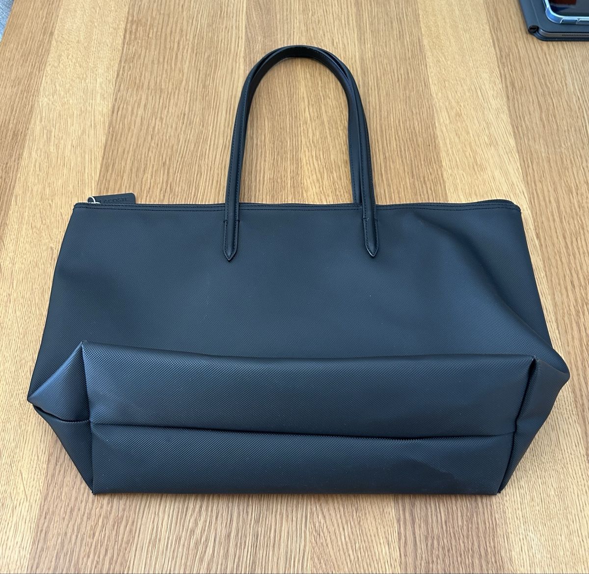 Lacoste Borse da donna: Lacoste Shopping Bag in Schwarz – Usato da Schwarzenbach SG venduto da bienchen22 2