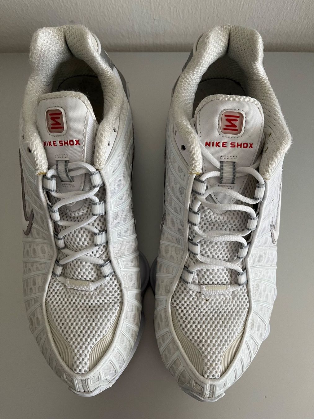 Nike Scarpe da uomo: Nike Shox – Usato da St. Gallen venduto da Nickat 1