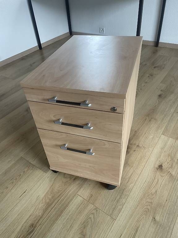 Banconi: Büro Rollcontainer – Usato da Seewen SO venduto da siebesiech88