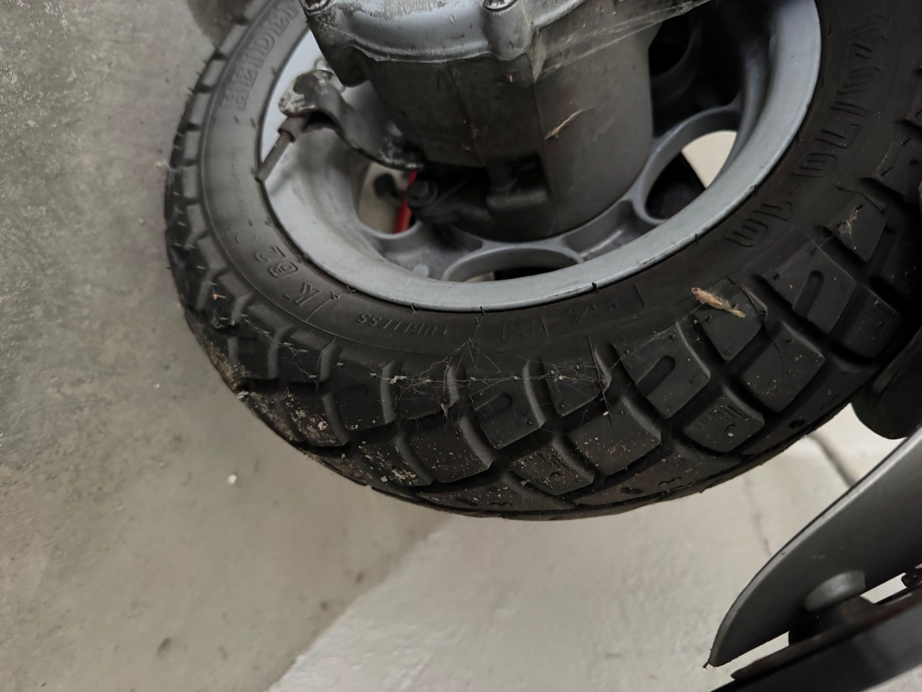 Piaggio Scooter: Piaggio Vespa ET4 125 – Difettoso da Schlieren venduto da Jim99 6