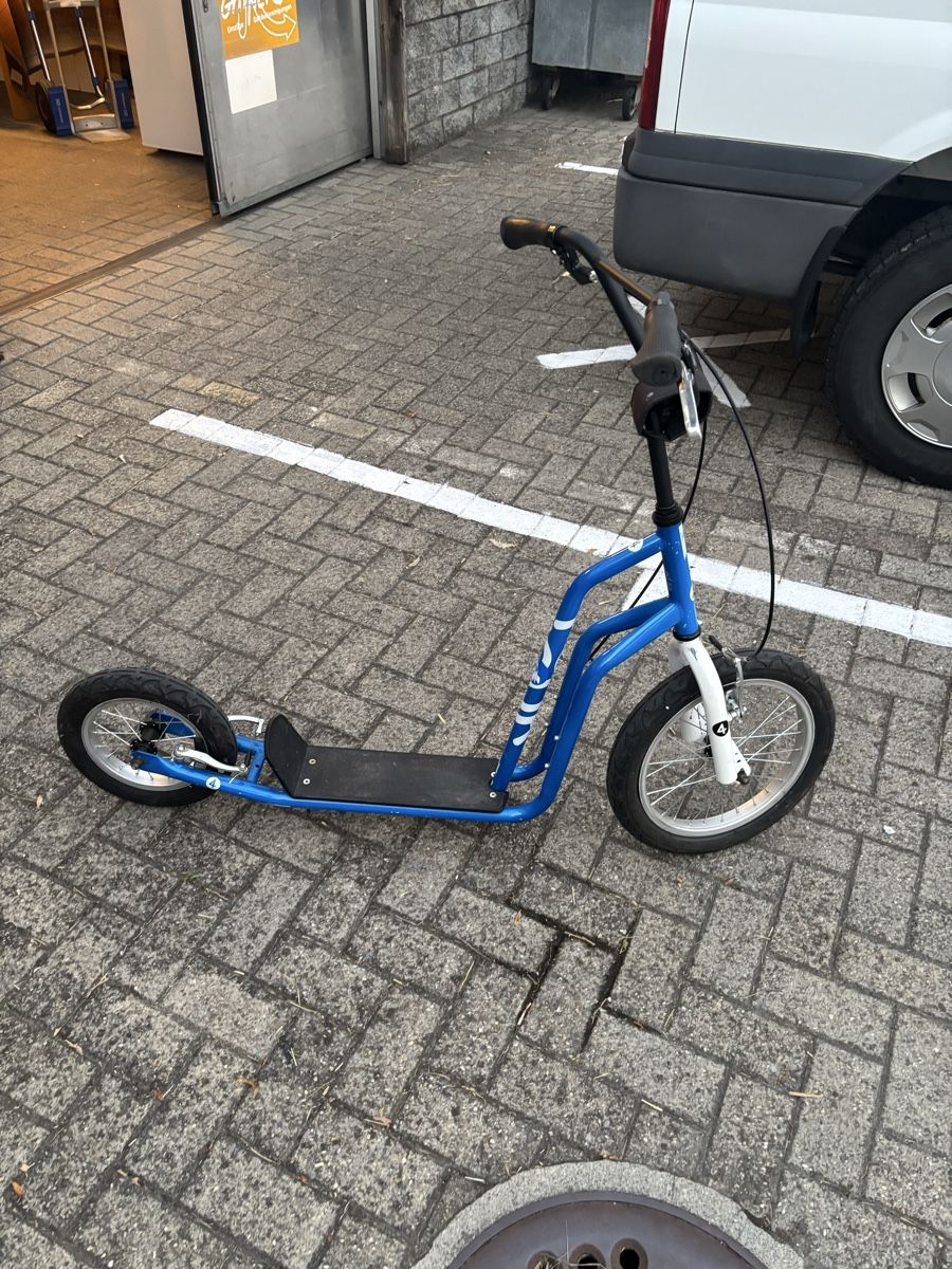 Velos: Yedoo Trottinet mit Lufträder – Gebraucht aus Kägiswil von Megafi56 5