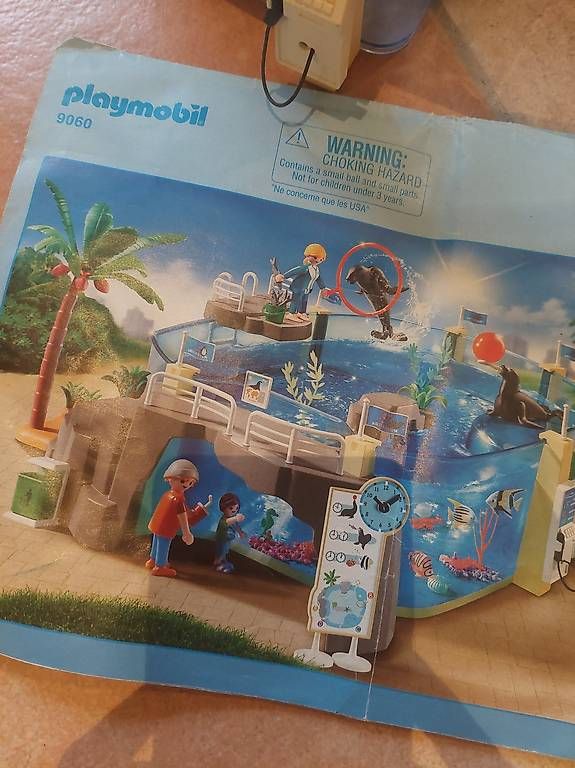 Playmobil Giocattoli: Playmobil 9060 Aquarium – Usato da Kirchlindach venduto da dor_qj8q
