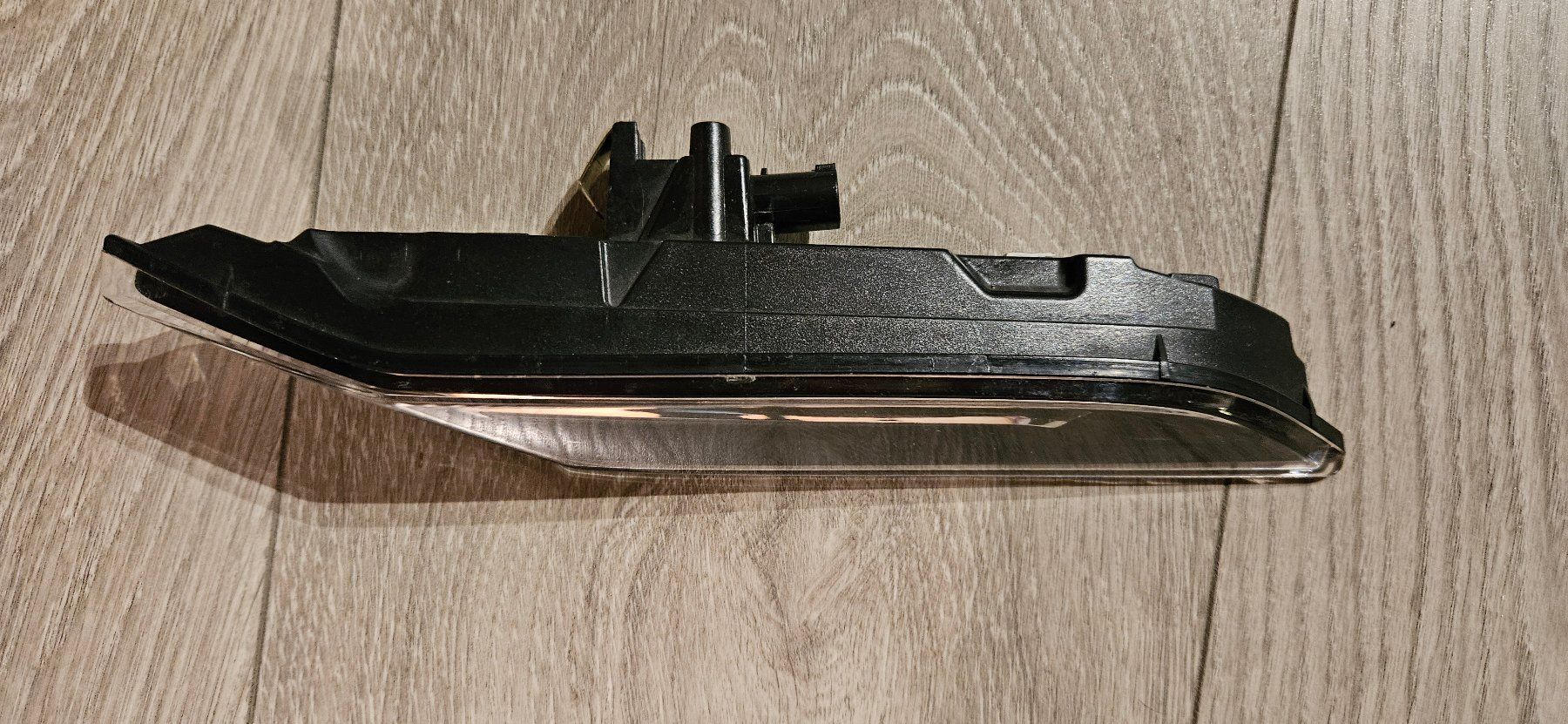 Porsche Tutti pezzi di ricambio auto: Porsche 911 (992) Blinker rechts – Difettoso da Brittnau venduto da leroyjethro 2
