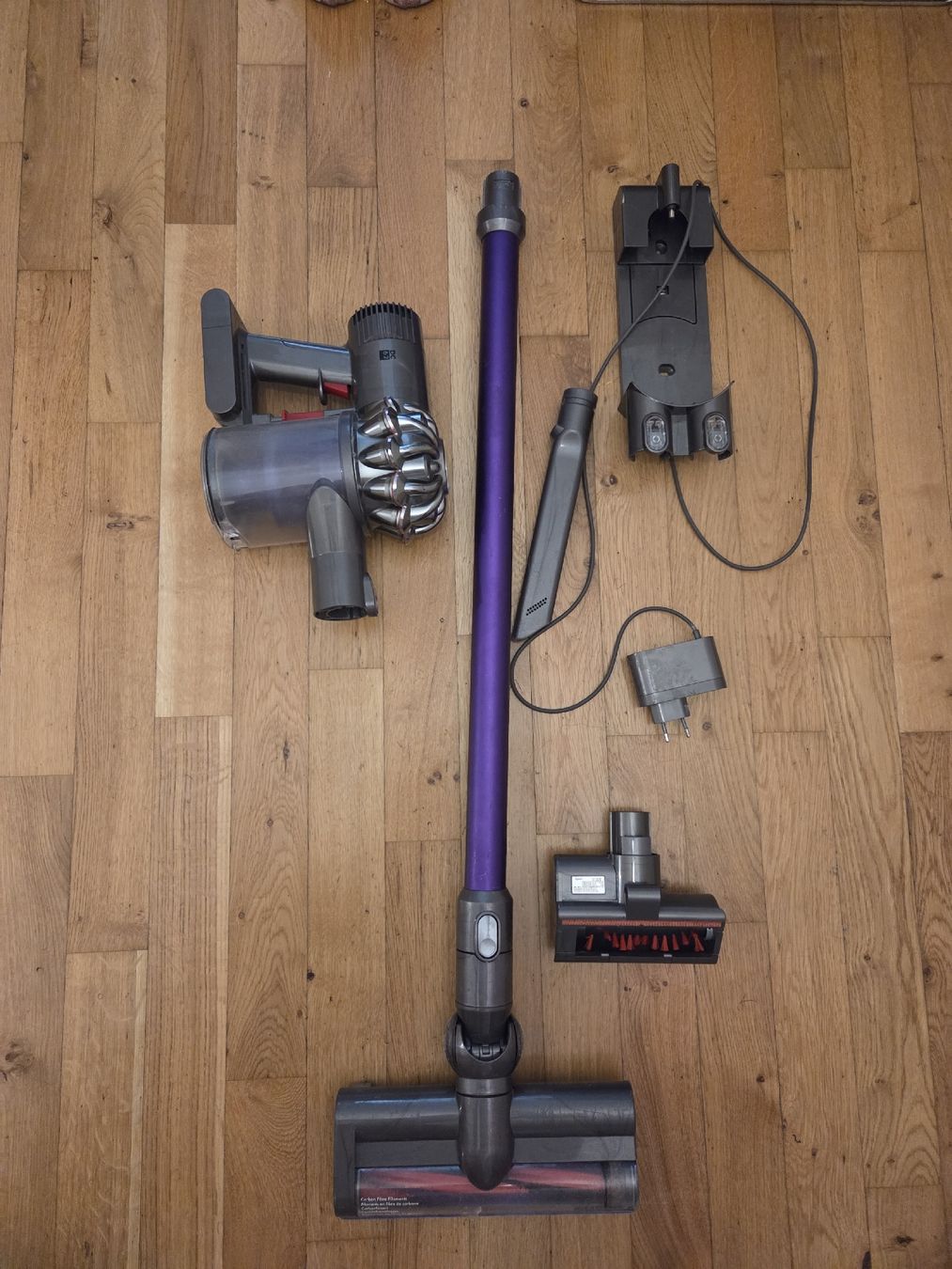 Dyson Aspirateurs & Accessoires: Dyson  – Défectueux à Yverdon-les-Bains par Carmelo85