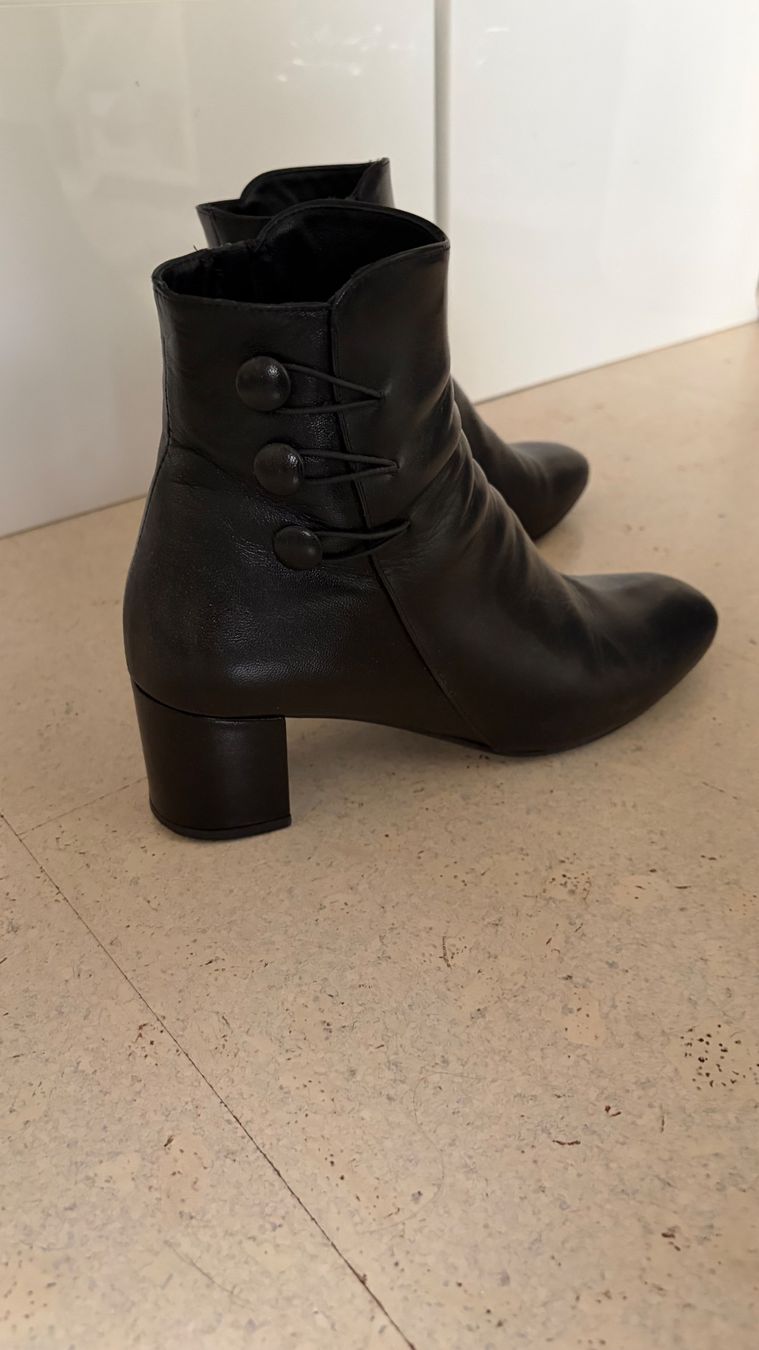 Scarpe da donna: Damen Stiefeletten schwarz – Usato da Wollerau venduto da sid_g2jc