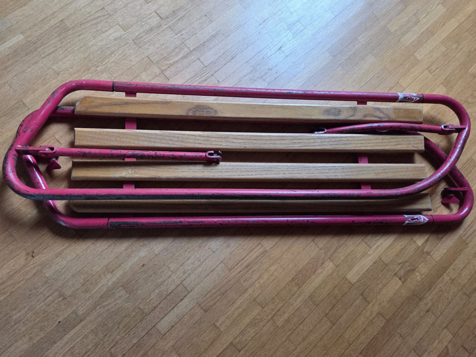 Slitta: Schlitten zusammenlegbar 90 cm – Usato da Schliern b. Köniz venduto da Evivo 2