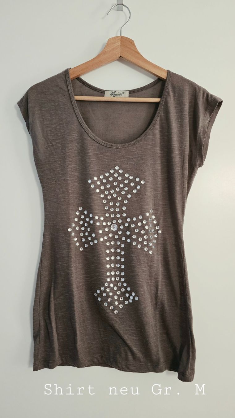 T-Shirts: Longshirt Gr. M – Gebraucht aus Sumiswald von van_tfv5