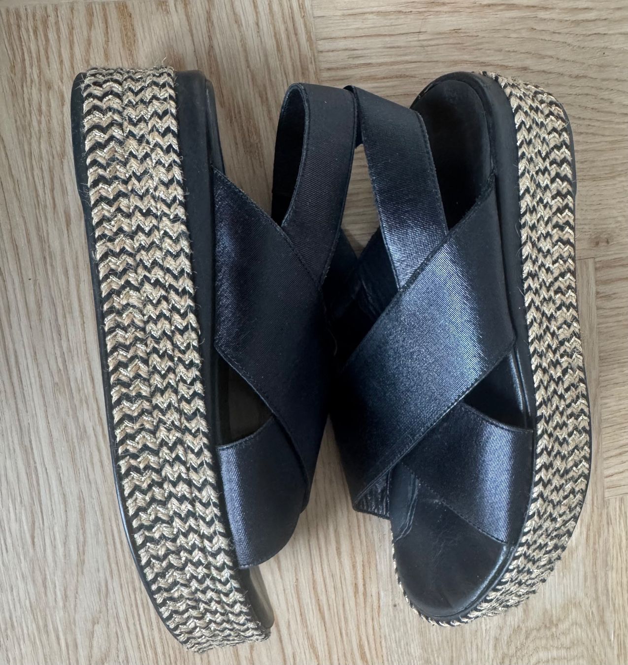 Chaussures femmes: SANDALE INUOVA  GR. 38 – D'occasion à Walperswil par So1me25 3