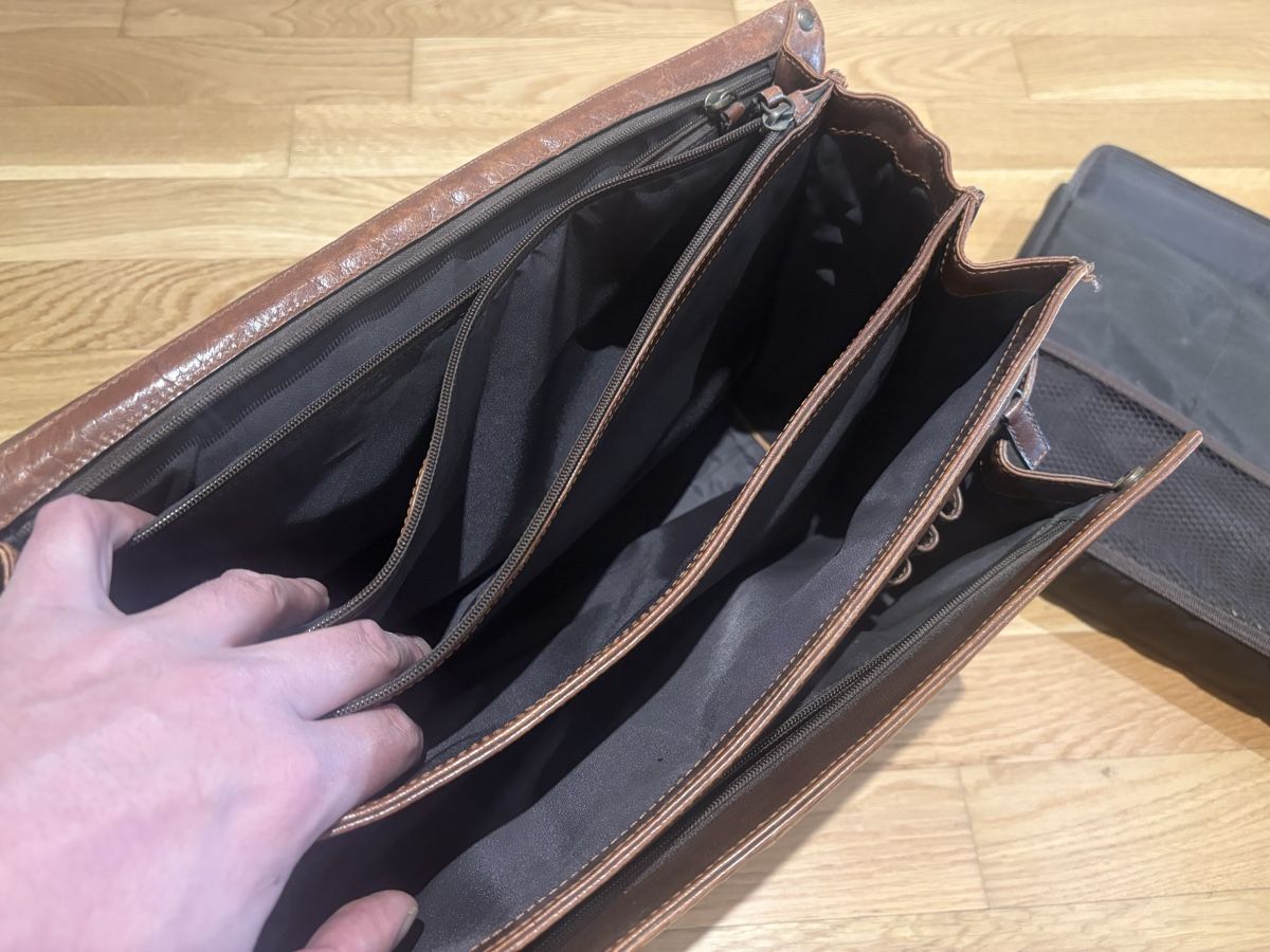 Valigie & Borse: Hochwertige Leder Aktentasche – Usato da Basel venduto da Just_Me80 7